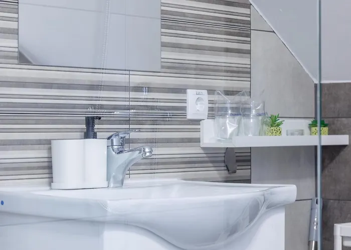 Nina 公寓 哥鲁拜克